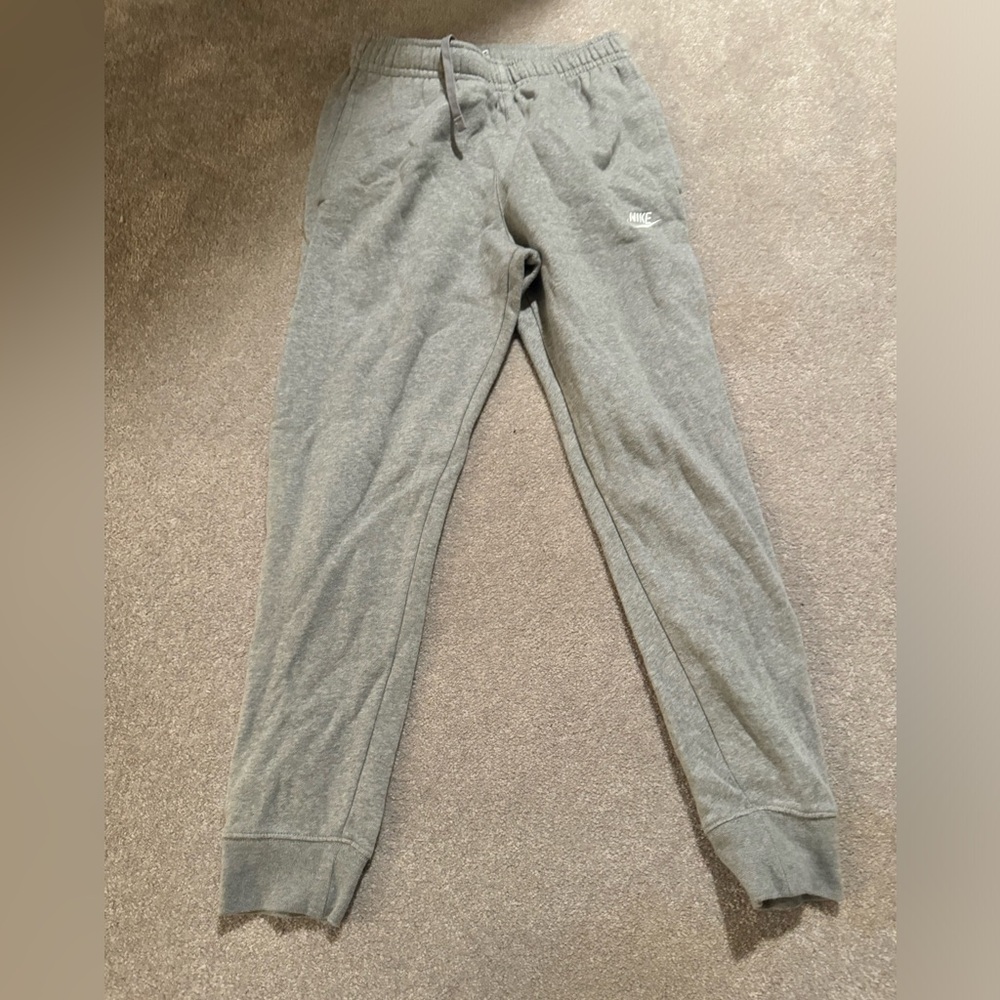 sweatpants